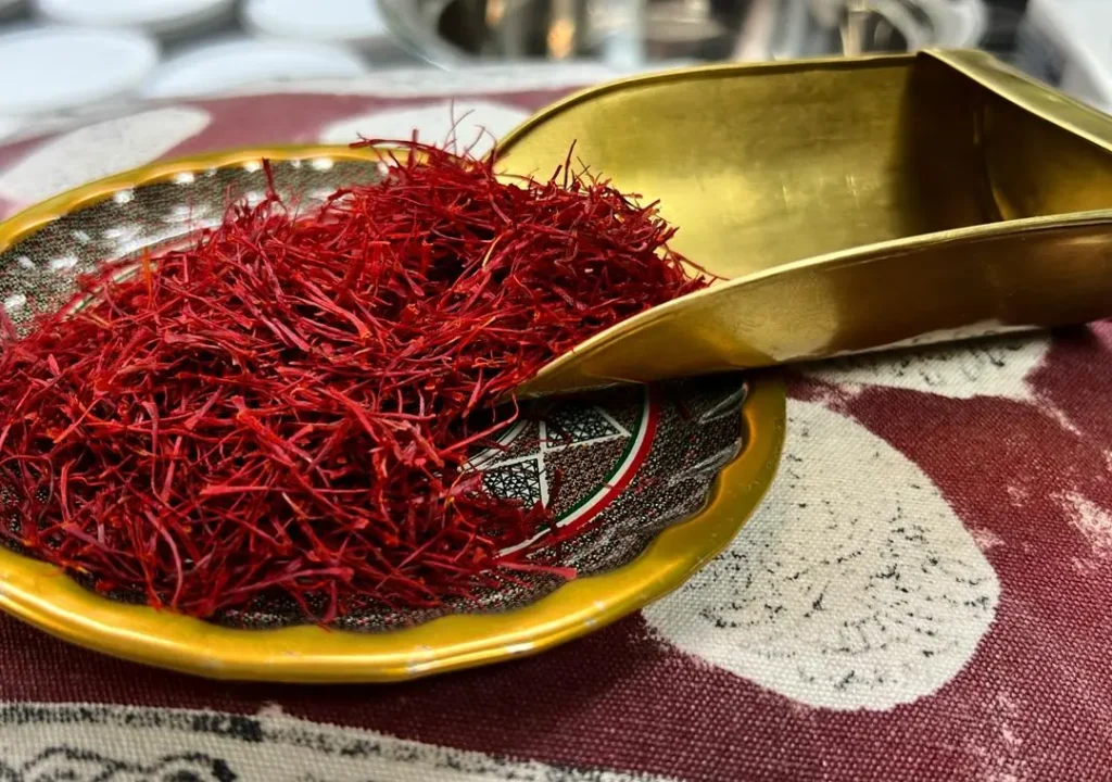 persica-saffron